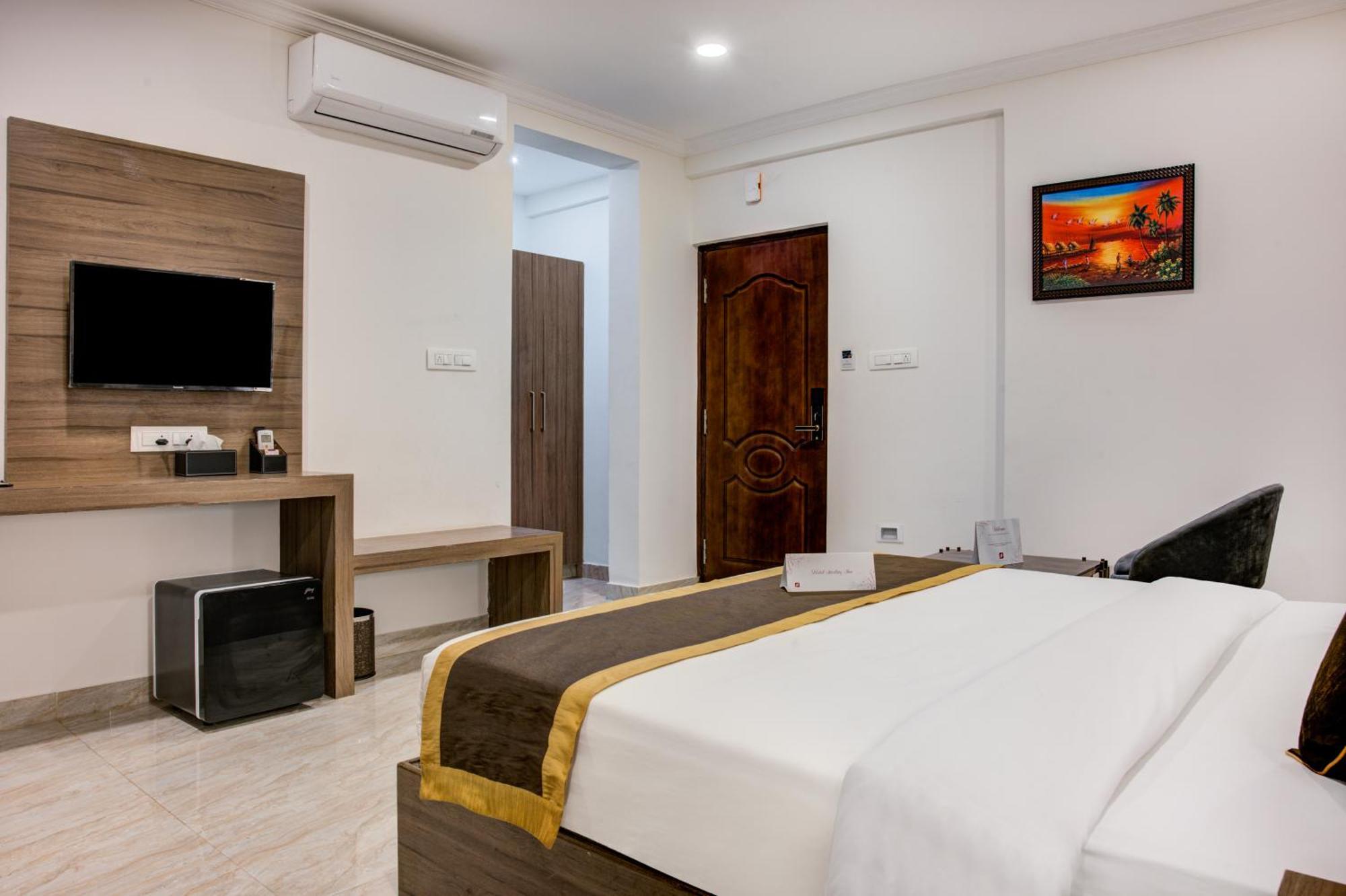 Hotel Sterling Inn Bangalore International Airport Yelahanka Exterior foto